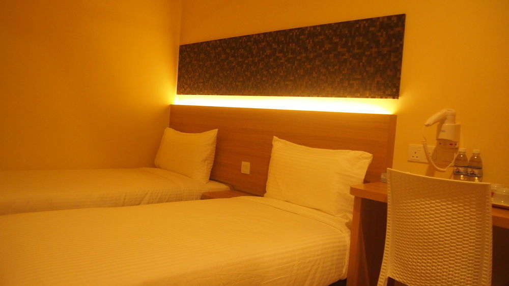 118 Hotel Macalister George Town Exterior foto